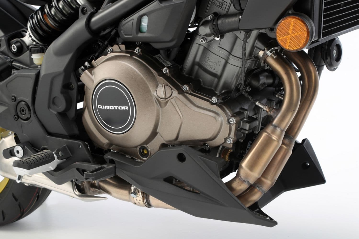 Мотоцикл QJ Motor SRK 400