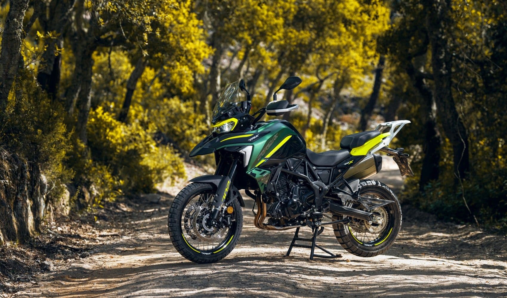 Мотоцикл Benelli TRK 702 X