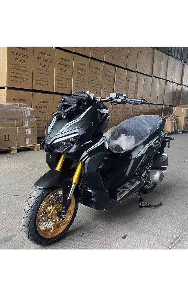 Скутер Regulmoto XDV Adventure 300CC 4T LJ300T-18 EFI без кофр